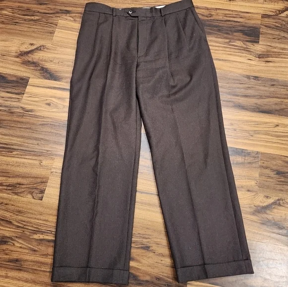Worsted Wool Pleated Dress Pants - Picture 3 of 12